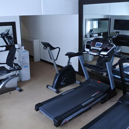Rochester Hotel Classic บัวโนสไอเรส ภายนอก รูปภาพ