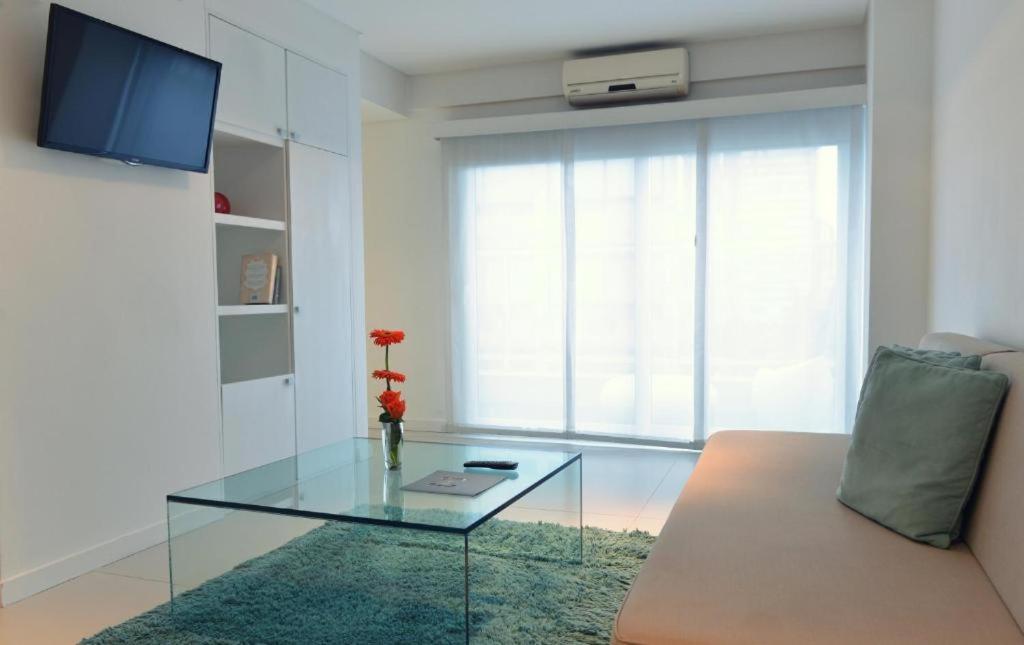Rochester Hotel Classic บัวโนสไอเรส ภายนอก รูปภาพ
